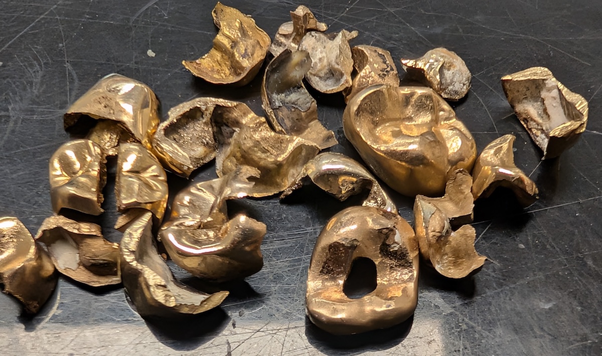 gold crown